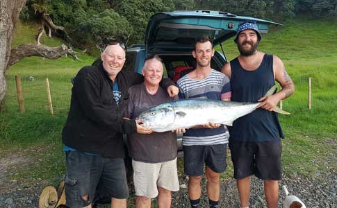 King fish caught at Lottin Point - fishing accommodation in Gisborne